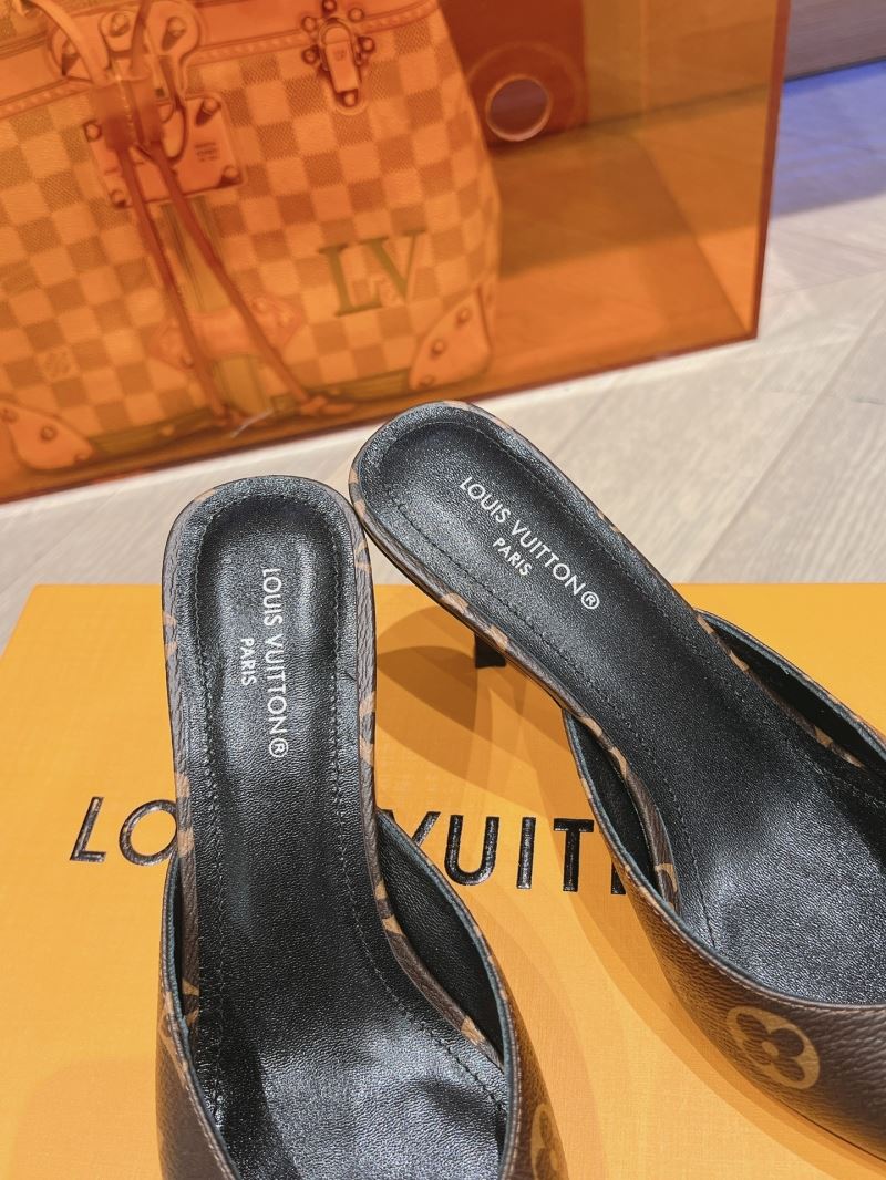 Louis Vuitton Slippers